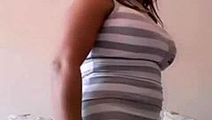 College chica casually streams fun vibes on Bigo Live show