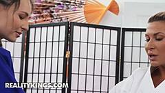 Liz Jordan Turns Martial Arts Lesson With Ariel X Into Scorching Lesbian Tribbing