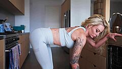 Slutty stepmom's cheating threesome with monster cocks 😈💦