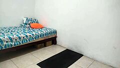 getting my pussy exercised and ready for that hard fuck session