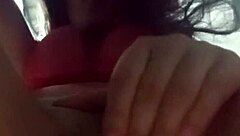 husbands not home n im stuffin my tight wet pussy so good