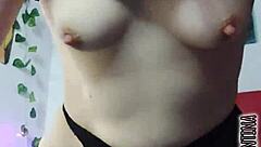 hey come eat my juicy latina pussy then ride your cock honeyplaybox 😩💦