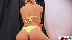 ever seen such perfect vintage pawg ass and huge tits bounce?