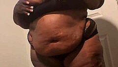 wanna watch judybooty7's fat big ass and tits twerk like crazy?