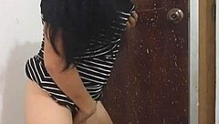 Wow, Sexy Stepmom Shakes Her Juicy Buttocks in Dirty Dance—Flashing Ass Before Wedding Heat?!