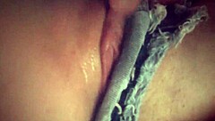 cute hottmissa fingers her pretty shaved wet pussy solo