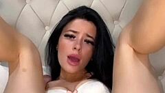 american student masturbates horny with toys 💦