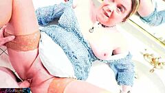 stepmom needs dress help so i creampie her pussy