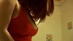 shaving my smooth pussy always makes me so damn horny 🔥💦