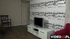 nauczyciel posuwa niegrzeczną uczennicę z maturalnej klasy 💋😈