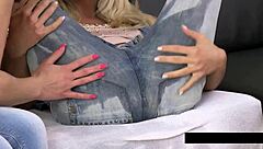 blondes get so turned on by their pee passion together