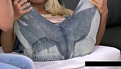 blondes get so turned on by their pee passion together