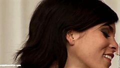 i'm smokin and seducin her into fingering my pussy then muff divin all sensual like err