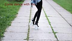 sexy street dancer aarina park shakes it live 😍💃