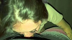 safada deepthroats huge cock without mercy?