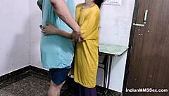 indian housewife gets her wet spot filled with hot desi load in homemade session