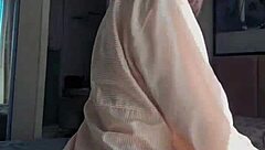 wanna see this sexy teen hottie dance and masturbate outdoors for everyone?