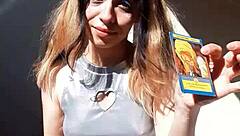 yo bonneyuwu flashes her 5'31 body with sexy cards