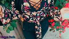 ella acepta dinero por follar su CULO GRANDE en la calle