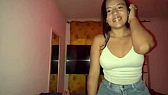 Mi novia caliente! Toma toda mi polla hasta el fondo?