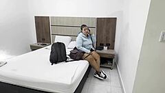 old college buds hit hotel for epic bareback pounding 😈🍆