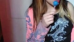 bonneyuwu sucks 3 25 lollipops with pretty blonde lips in softcore teen solo