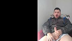 hey saymon, show off pounding that hot strip