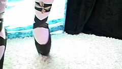 Blonde babe's banana split cream introduction in casting