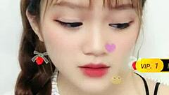 cute korean girl draws fans in with her sexy uplive webcam show