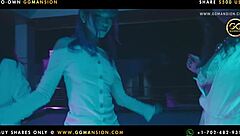 wanna see this redhead's pussy get licked super good by latina?