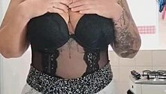 you love this big pussy dont you? im the best at sucking cum from my naughty studs