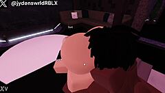 Pussyatwill üvey kız kardeşi Gia Dibella'yı görüp amcığını hemen kapıyor