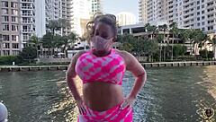 insatiable bbw hollywood rides rome majors monster cock