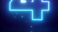 25yo big ass stepmom with thick lips feels playful