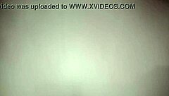 Eu como a buceta e o cu da minha vizinha safada enquanto ela geme alto