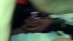 Eu como a buceta e o cu da minha vizinha safada enquanto ela geme alto