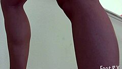 barefoot toes get pumped in foot fetish action