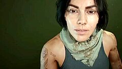 valeria squeezes cock tight in her 3d latina interrogation grip