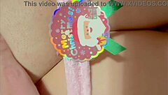 my virgin pussy... first xmas show for hubby!!