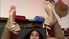 got so horny stretching on my bed 😩 now fucking my dildo deep 🍆💦