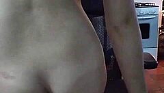 mi bella venezolana masturbates her tits 😍🔥