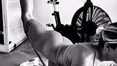 My creeper workout shakes this juicy ass