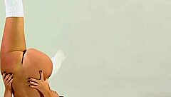 ever seen a big tits gymnast teen like tonya bellucci stretch her pussy in yoga?