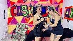 Dig in deep, suck my wet pussy till your mouth drips, then tit suruba?!