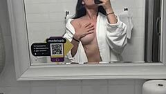 Stepmom Fingers and Scissors Stepdaughter's Big Ass