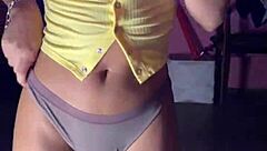 Sending Overdone Pussy Pics Before First Date