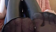 latex me captivates but do you dare worship?