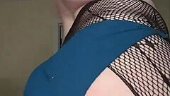 shaking my fat ass spreading big pussy lips twerking