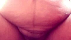 Indian desibhabhi writhes as fingers plunge deep into her wet pussy