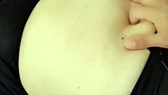 i can't stop fingering this curvy milf's deep sexy navel up close